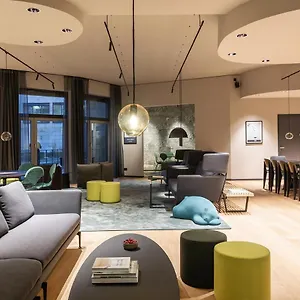 Ipartment Frankfurt Airport 4*, フランクフルト ドイツ