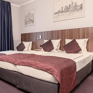 Ramada By Wyndham Frankfurt Station 3*, フランクフルト ドイツ